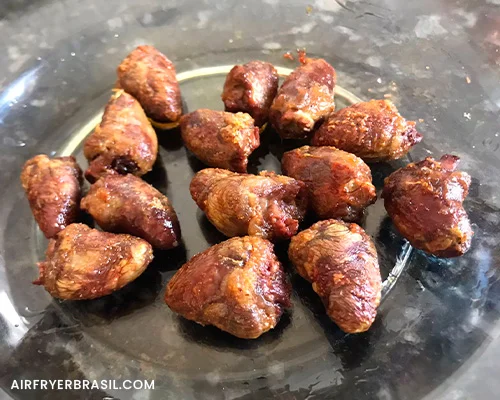 Coração de galinha saboroso feito na airfryer