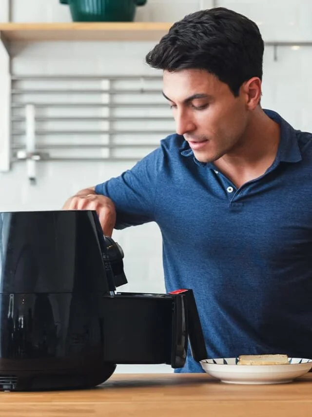 Pesquisando tamanhos de air fryer